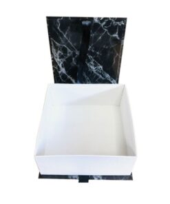 جعبه ربان دار مشکی رگه دار 1