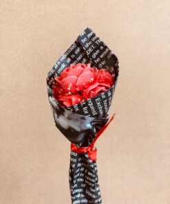 دسته گل رز پارچه ای با گل ریز