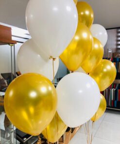 دسته بادکنک هلیومی سفید و طلایی2